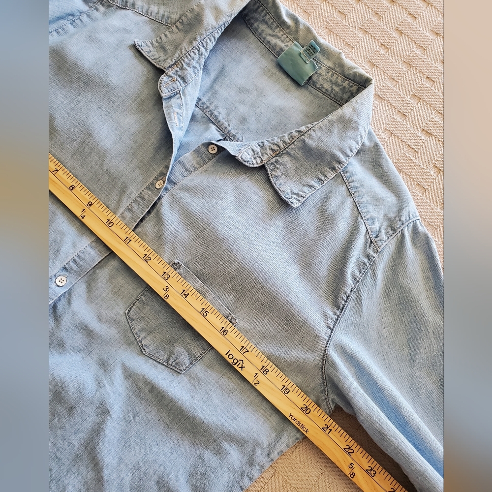 C&C California Chambray Tie Front Button Down Shirt Blue - Picture 9 of 12